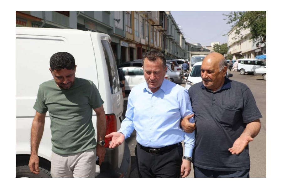 Başkanımız Ali Doğan Fıstık Hali Çevresinde Devam Eden Yol Düzenleme Çalışmalarını Yerinde İnceledi