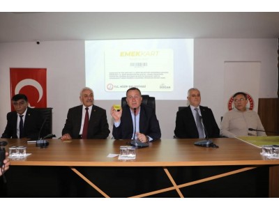 Emeklilerimize Vefanın En Güzel Hali: 'EMEK KART'