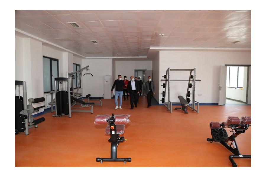 Spor Toto Katkılarıyla Yapılan Yarı Olimpik Yüzme Havuzumuz