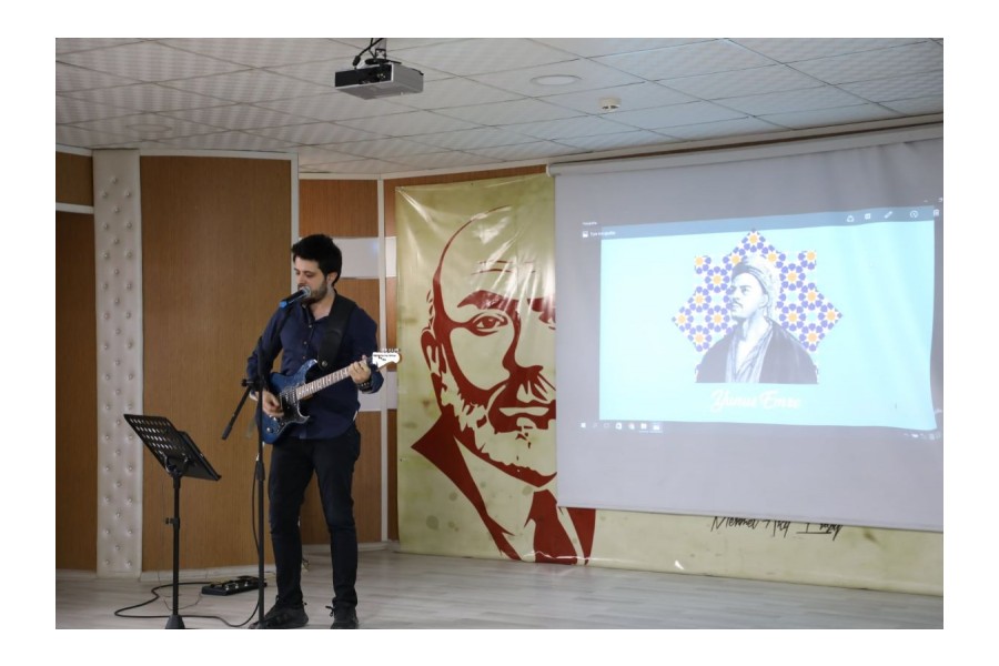 Yunus Emre'de İdeal İnsan Yarışması'nın Ödül Törenine