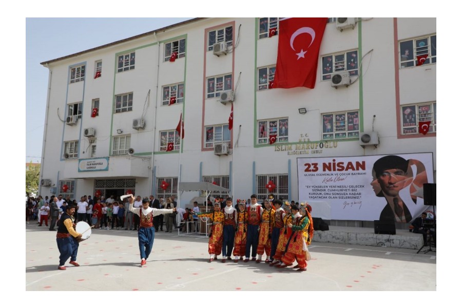 Yarınımız, geleceğimiz, umudumuz çocuklarımız.