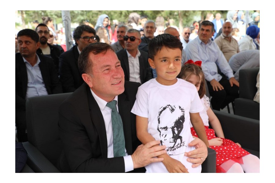 Yarınımız, geleceğimiz, umudumuz çocuklarımız.