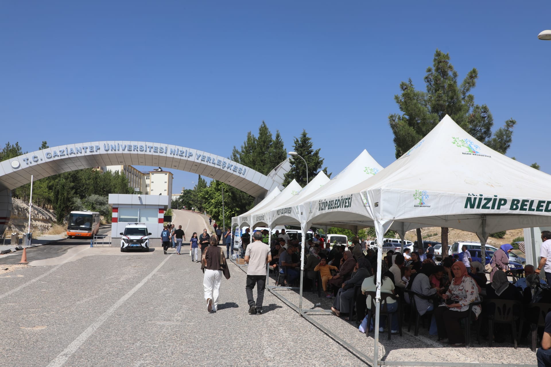 Nizip Belediyesi'nden Yks Öğrencileri ve Velilerine Destek