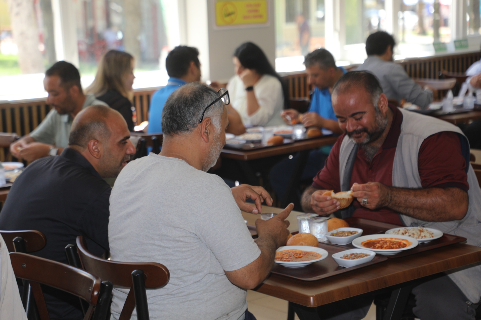 Nizip Belediyesi Kent Lokantası Her Gün Yüzlerce Vatandaşı Ağırlıyor